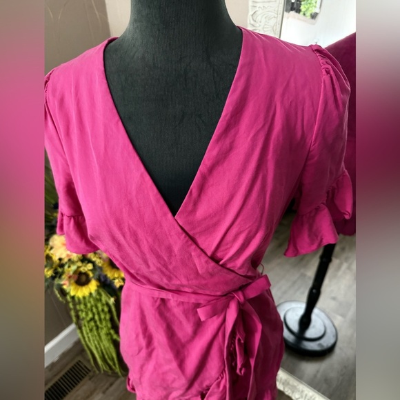 Line + Dot • Cherie Faux Wrap Ruffle Dress - Picture 13 of 14